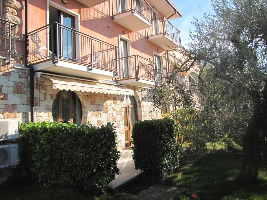 Residence Villa Margherita Brenzone sul Garda Exterior foto