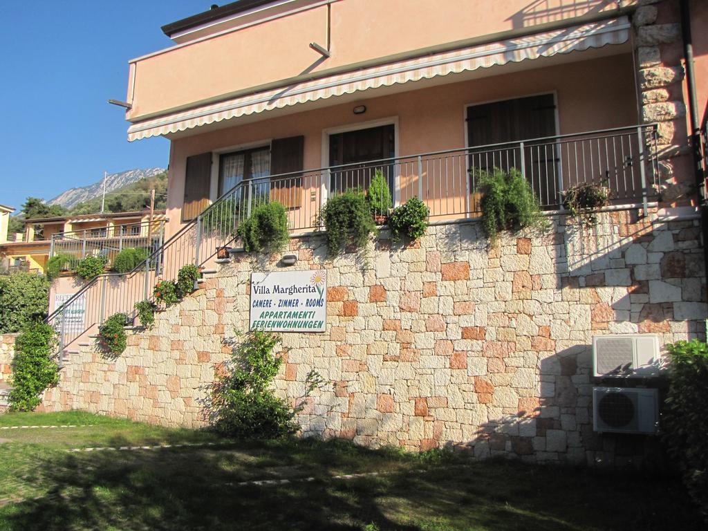 Residence Villa Margherita Brenzone sul Garda Exterior foto